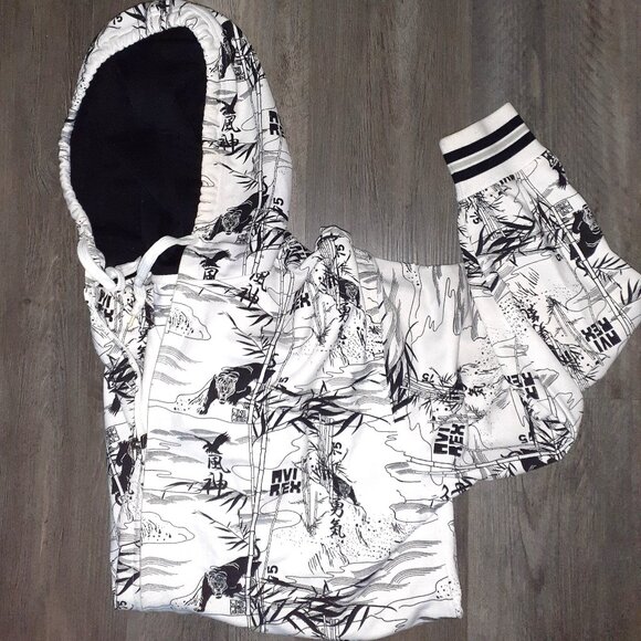 GENTLEMEN ONLY!!👤 💎MENS JEANS, JACKET, TOOL BOXS & SHIRTS FOR SALE!! - Picture 10 of 16